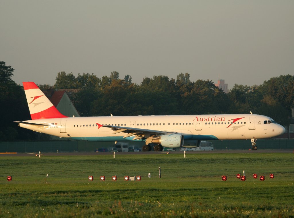 Austrian A 321-211 OE-LBF kurz vor dem Start in Berlin-Tegel am 24.09.2011