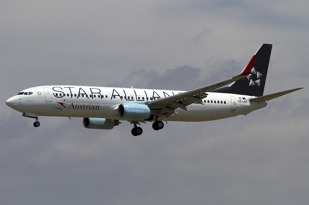 Austrian Airlines, OE-LNT, Boeing, B737-8Z9, 18.06.2011, BCN, Barcelona, Spain 




