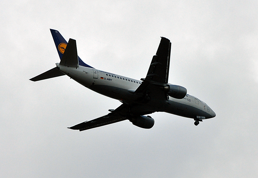 B 737-500  Lingen  D-ABIY Lufthansa im Anflug auf FRA - 23.04.2012