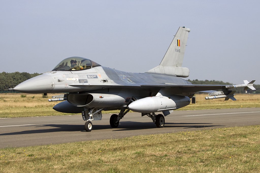 Belgium - Air Force, FA-110, Sabca, F-16AM Flighting Falcon, 18.09.2009, EBBL, Kleine Brogel, Belgien 

