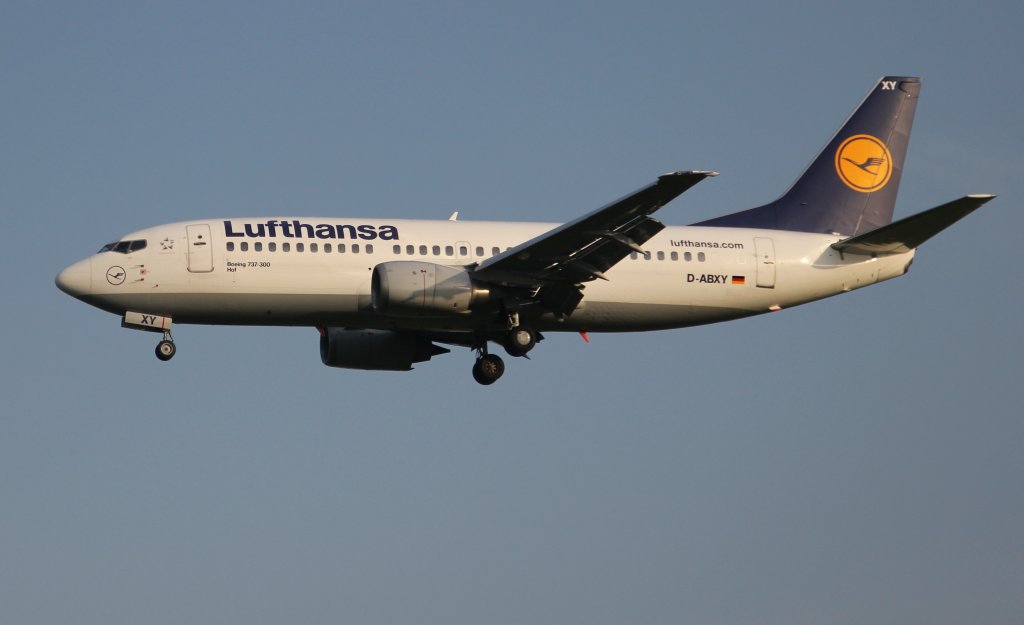 Boeing 737-300 Lufthansa D-ABXY

 Hof 