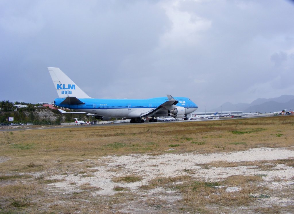 Boeing 747-400 PH-BFH von KLM am Start auf dem St.Maarten Airport (SXM) 5.3.2013