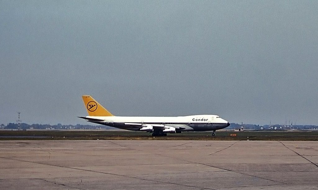 Boeing 747 der Condor Mitte der 80er Jahre, Dsseldorf Flughafen
