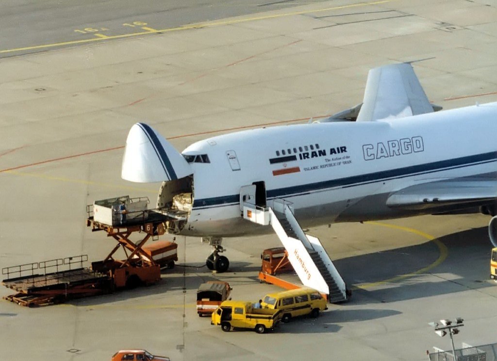 Boeing 747 F mit offener Frachttr, Hamburg, Sommer 1987