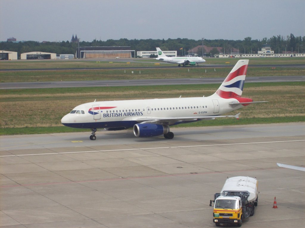 Britisch Airways
Typ:Airbus A319
Flughafen:TXL
Kennung:G-EUPM
Datum:10.8.2011
