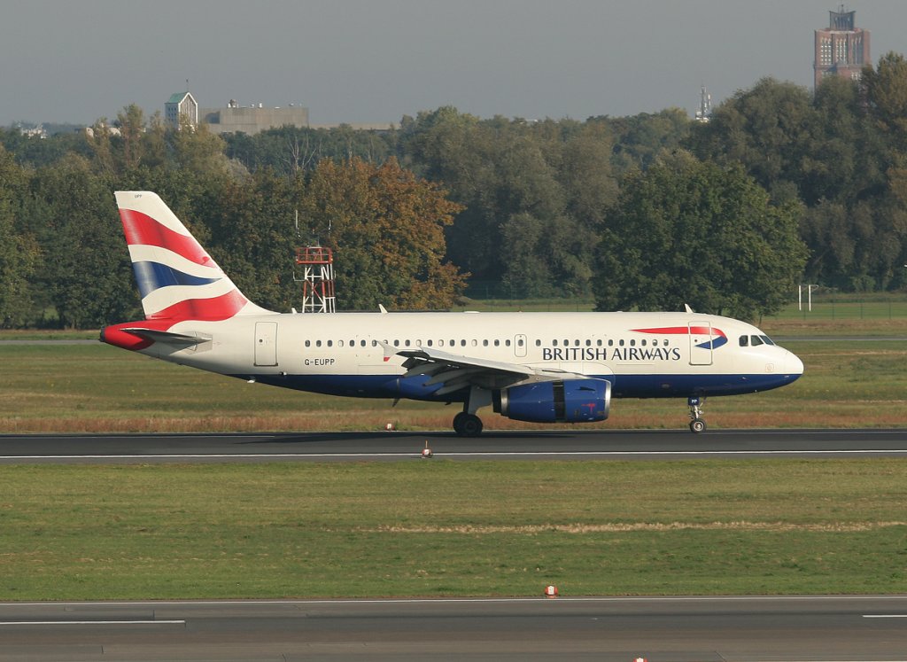British Airways A 319-131 G-EUPP nach der Landung in Berlin-Tegel am 25.09.2011