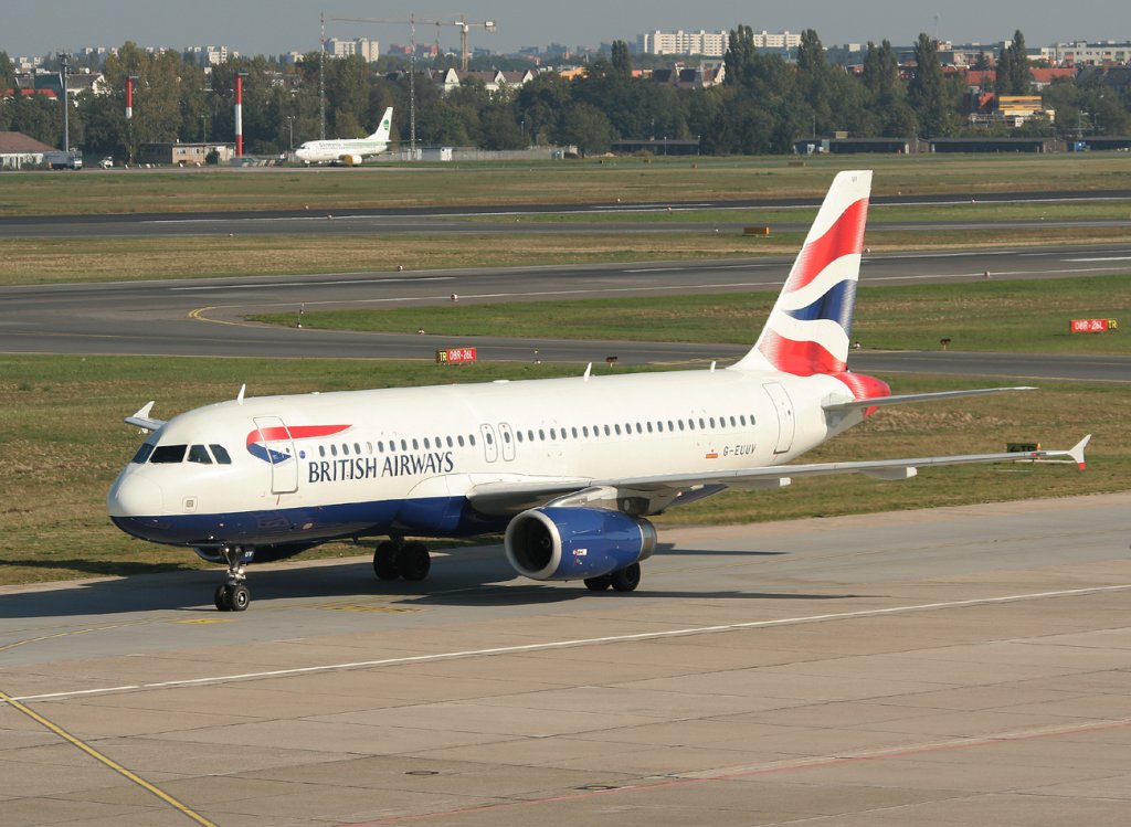 British Airways A 320-232 G-EUUV bei der Ankunft in Berlin-Tegel am 25.09.2011