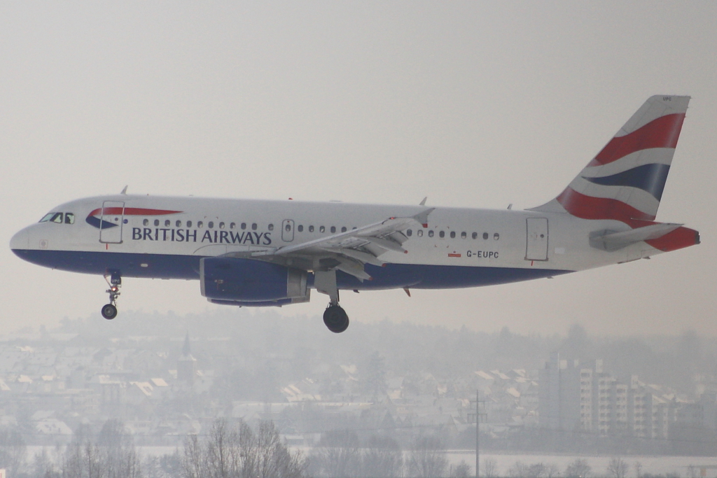 British Airways 
Airbus A319-131 
G-EUPC 
Stuttgart 
28.11.10 

