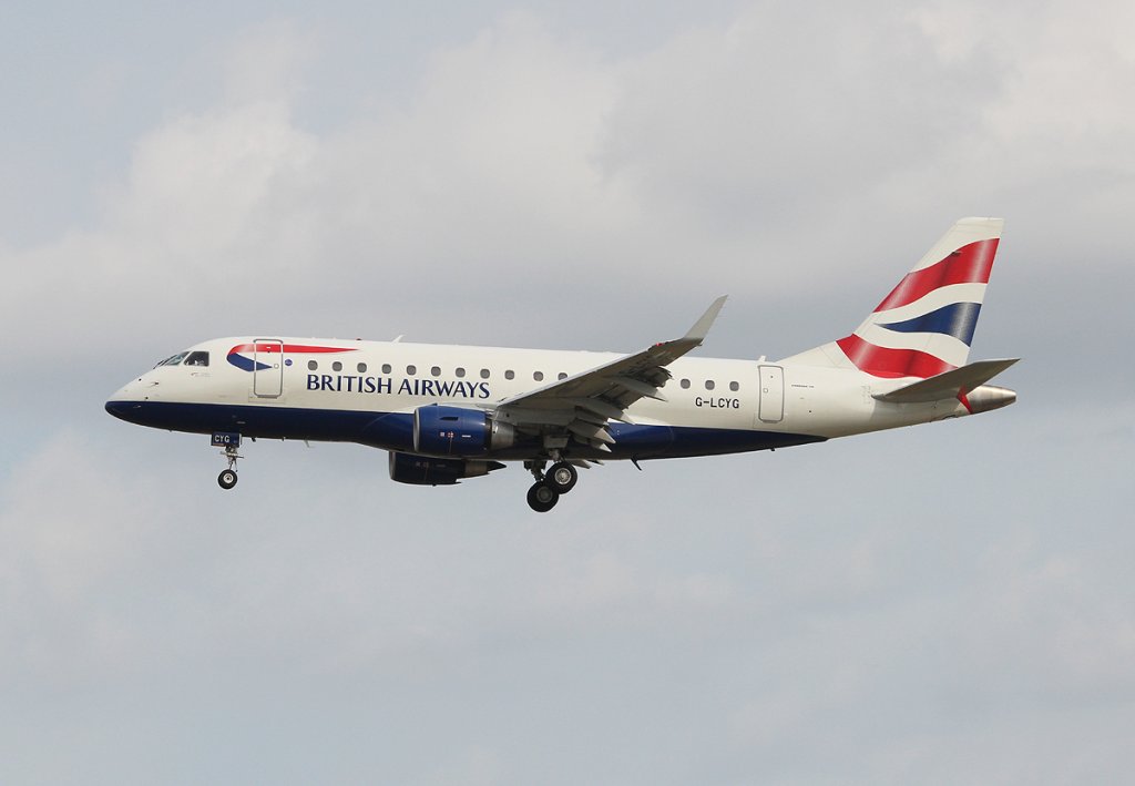 British Airways (City Flyer) Embraer ERJ-170-100STD G-LCYG bei der Landung in Frankfurt am Main am 16.08.2012