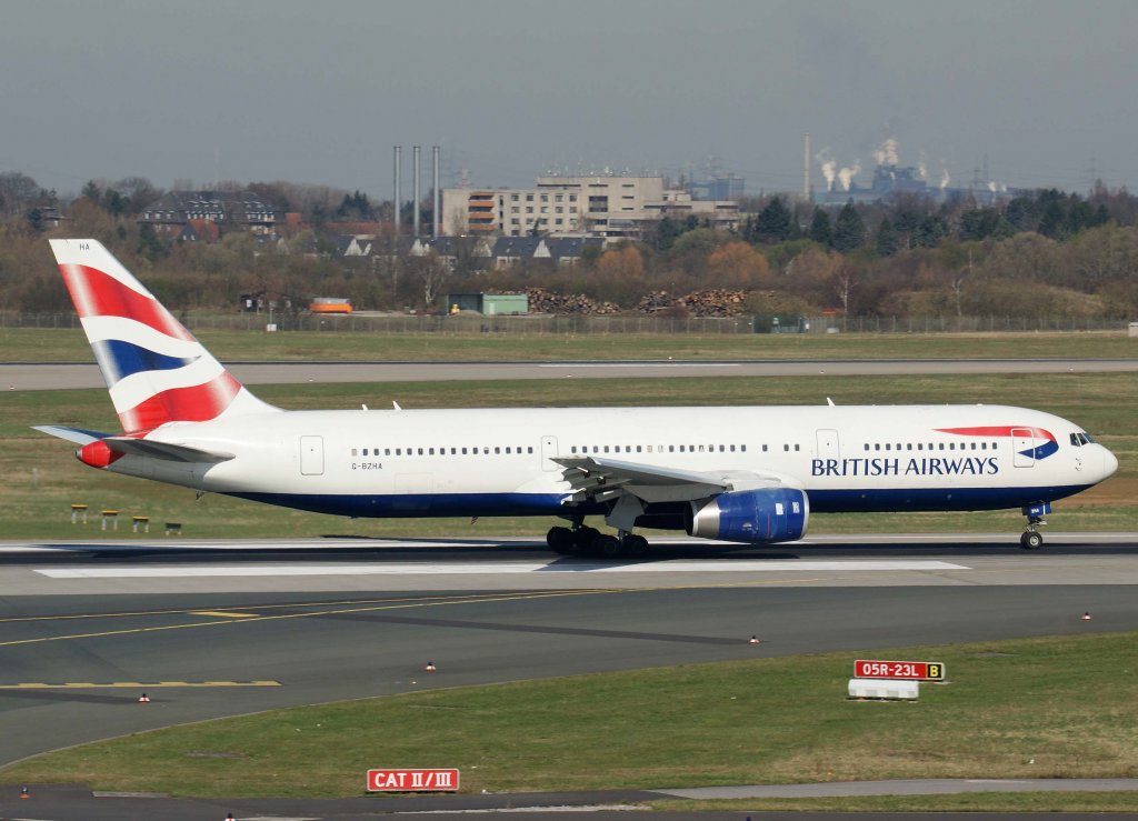 British Airways, G-BZHA, Boeing 767-300 ER, 20.03.2011, DUS-EDDL, Dsseldorf, Germany 

