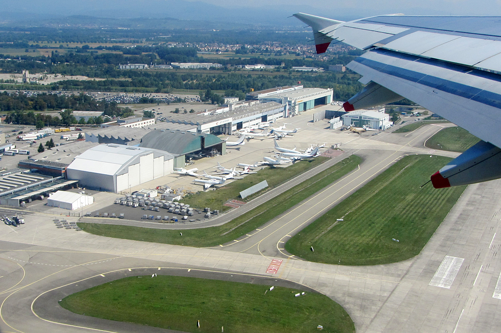 British Airways, G-EUPH, Airbus, A319-131, 20.08.2011, BSL, Basel, Switzerland



