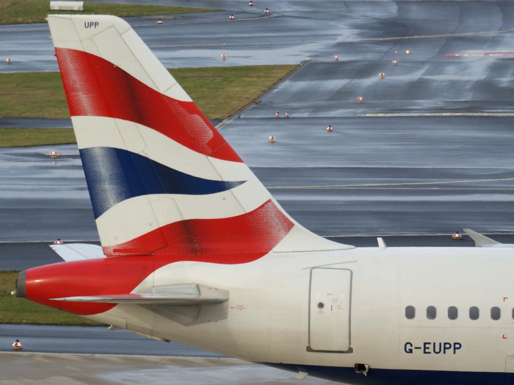 British Airways, G-EUPP, Airbus, A 319-100 (Seitenleitwerk/Tail), 06.01.2012, DUS-EDDL, Dsseldorf, Germany 