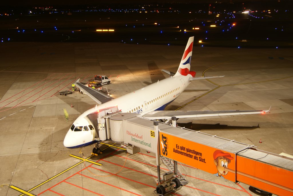 British Airways G-EUPY Airbus A319-131 am Dsseldorfer-Flughafen am 01.11.2011