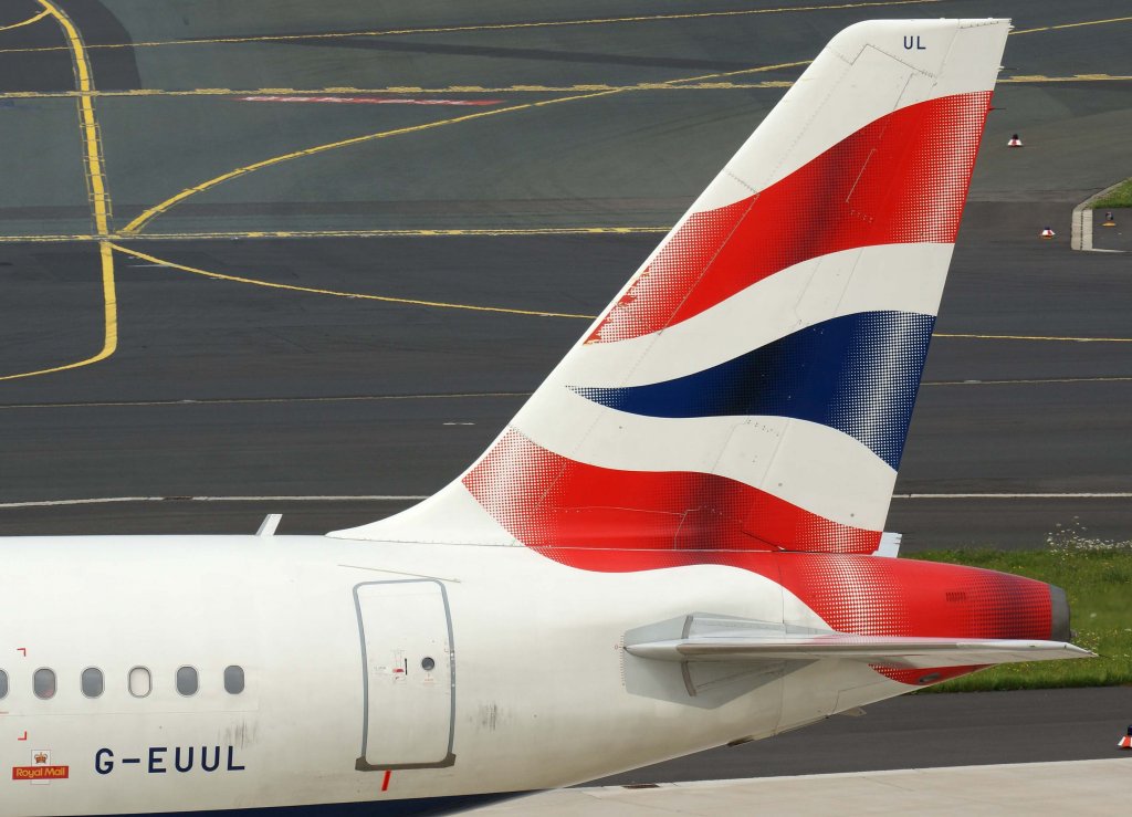 British Airways, G-EUUL, Airbus A 320-200 (Seitenleitwerk/Tail), 28.07.2011, DUS-EDDL, Dsseldorf, Germany