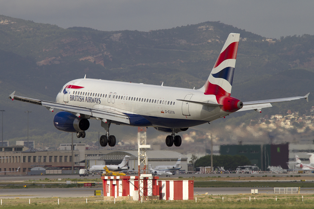 British Airways, G-EUYA, Airbus, A320-232, 10.09.2010, BCN, Barcelona, Spain 



