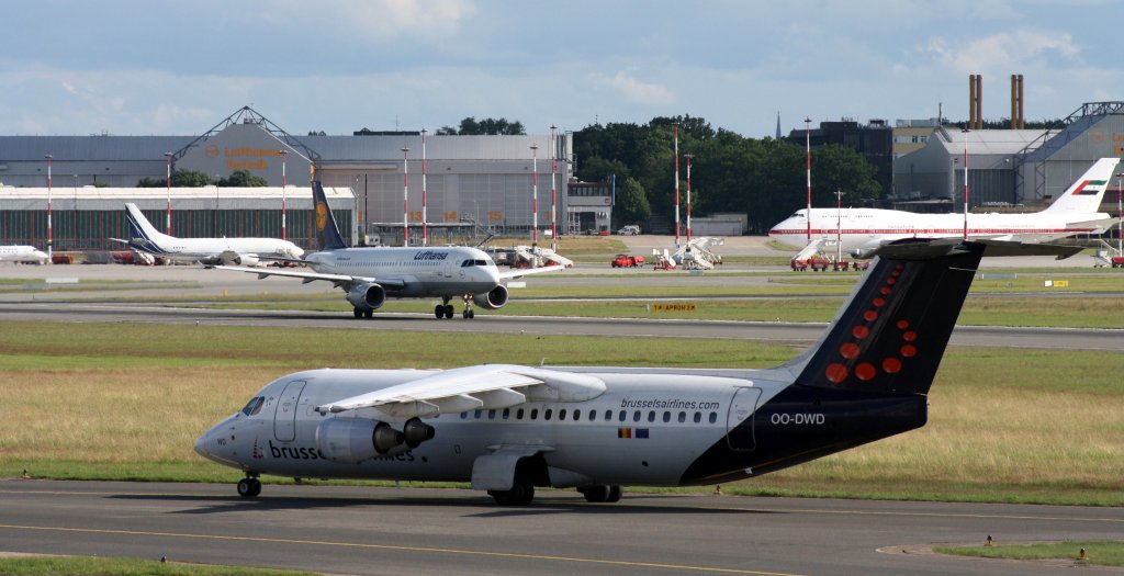 Brussels Airlines,OO-DWD,Avro RJ-100 (146-100),24.06.2011,Hamburg,Germany