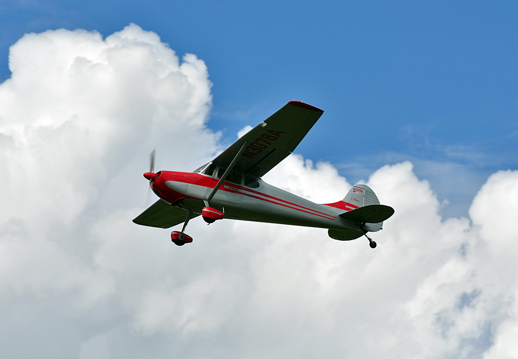Cessna 170 B N3078A beim Start von Koblenz-Winningen - 04.08.2012