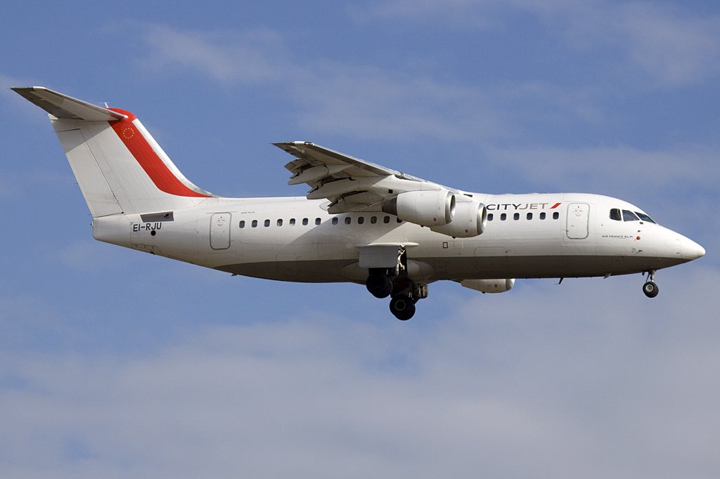 City Jet, EI-RJU, BAe, ARJ-85, 20.02.2010, ZRH, Zrich, Switzerland 

