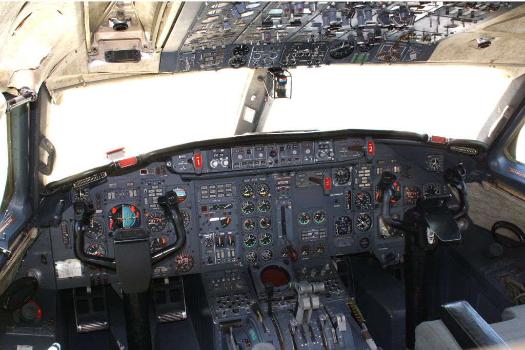Cockpit
Air Inter 
Dassault Mercure 
F-BTTB
Speyer, Technik Museum, Germany
25.04.11