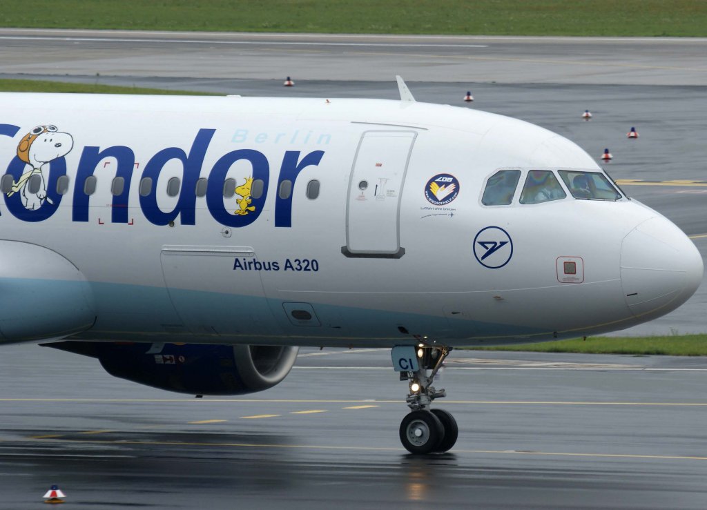 Condor-Berlin, D-AICI, Airbus A 320-200 (Peanuts-Sticker) ~ (Bug/Nose), 20.06.2011, DUS-EDDL, Dsseldorf, Germany 

