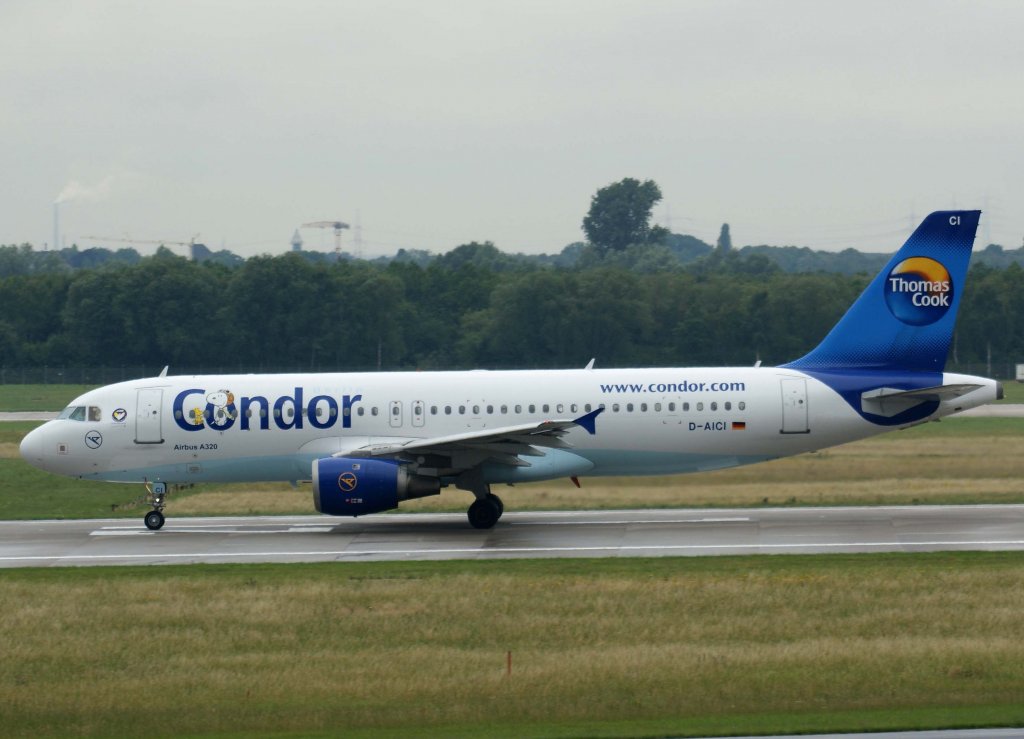 Condor-Berlin, D-AICI, Airbus A 320-200 (Peanuts-Sticker), 20.06.2011, DUS-EDDL, Düsseldorf, Germany 

