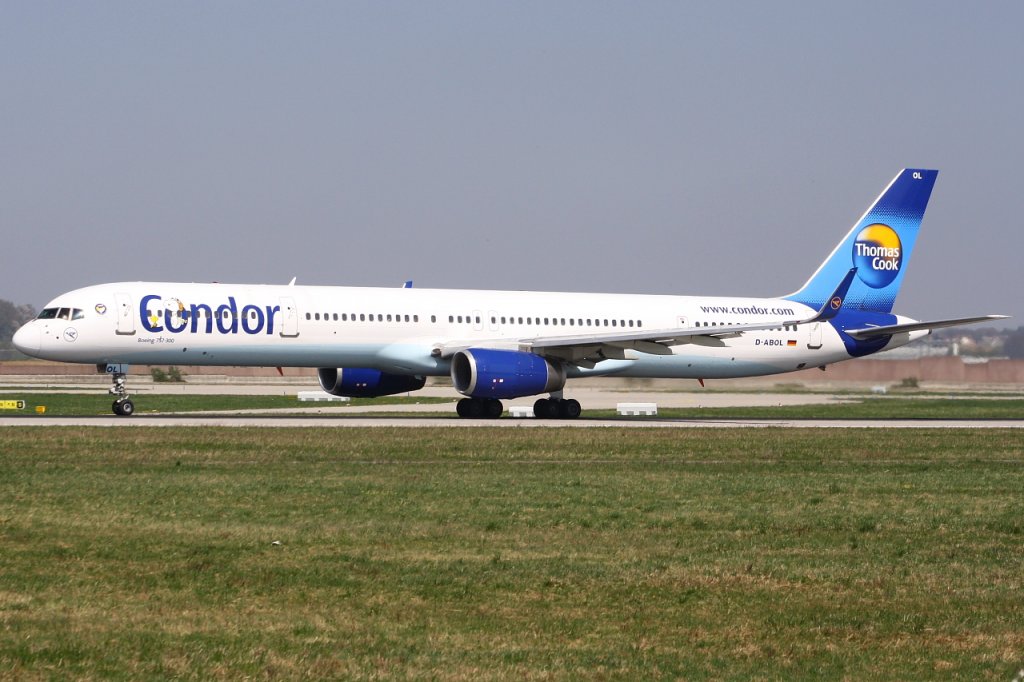 Condor 
Boeing 757-330 
D-ABOL 
STR Stuttgart [Echterdingen], Germany
09.04.11