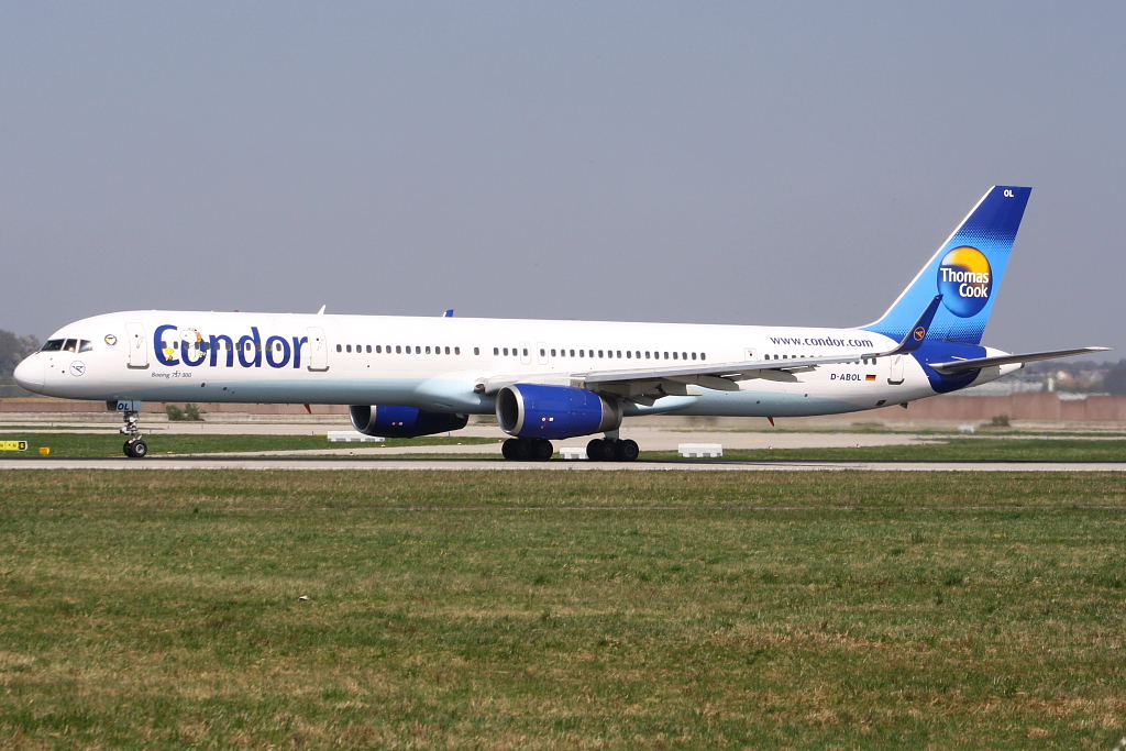 Condor 
Boeing 757-330 
D-ABOL 
STR Stuttgart [Echterdingen], Germany
09.04.11