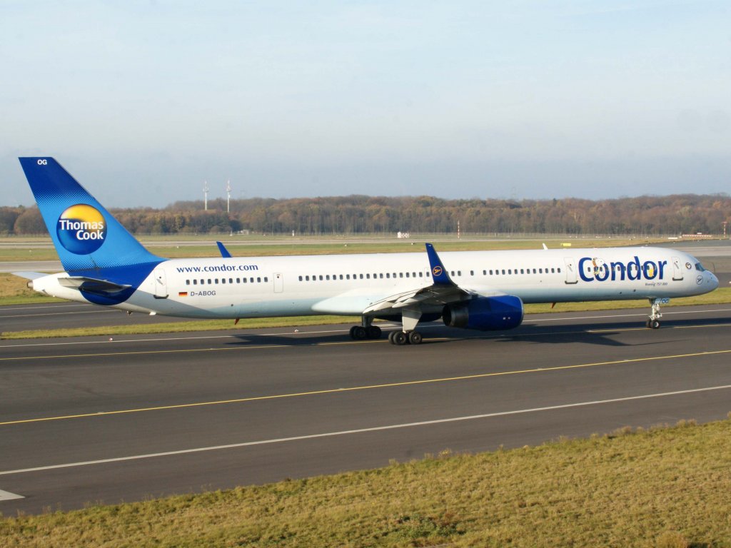 Condor, D-ABOG  Peanuts Sticker , Boeing 757-300 wl, 13.11.2011, DUS-EDDL, Dsseldorf, Germany