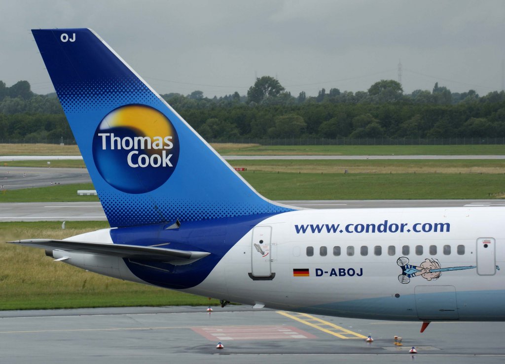 Condor, D-ABOJ, Boeing 757-300 WL (Seitenleitwerk/Tail ~ Peanuts-Sticker), 20.06.2011, DUS-EDDL, Dsseldorf, Germany 

