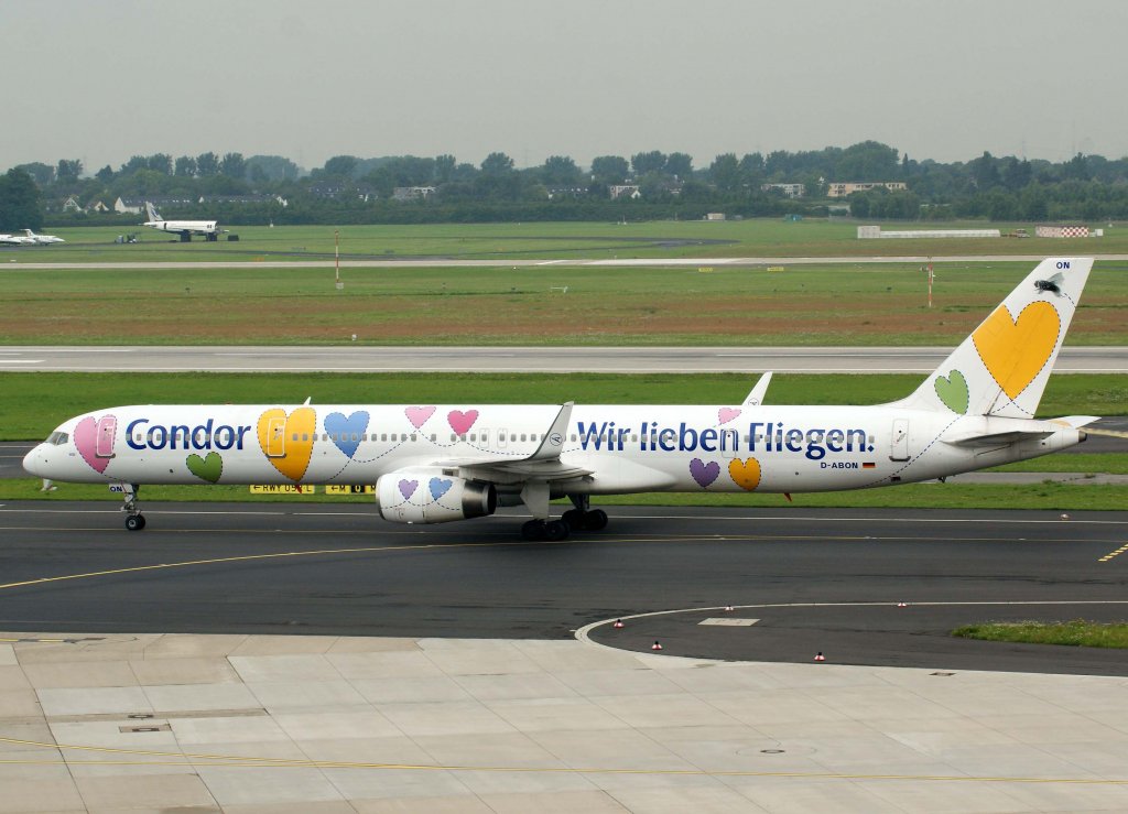 Condor, D-ABON  Willi ~ Wir lieben Fliegen , Boeing 757-300 wl, 28.07.2011, DUS-EDDL, Dsseldorf, Germany 

