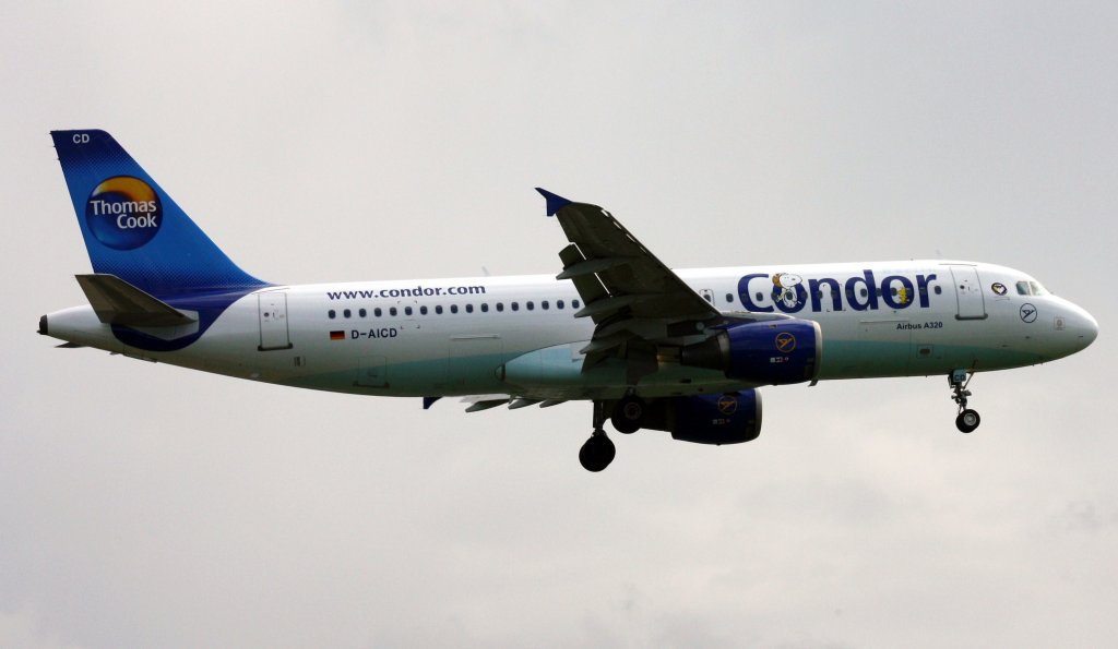 Condor,D-AICD,Airbus A320-212,28.08.2011,HAM-EDDH,Hamburg,Germany