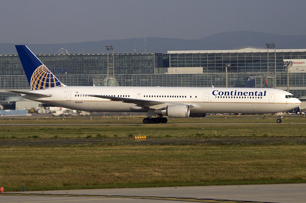 Continental Airlines, N68061, Boeing, B767-224ER, 25.09.2009, FRA, Frankfurt, Germany 




