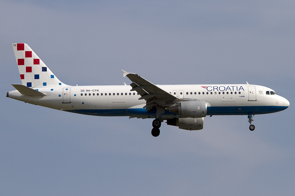 Croatia Airlines, 9A-CTK, Airbus, A320-214, 16.06.2011, BCN, Barcelona, Spain 



