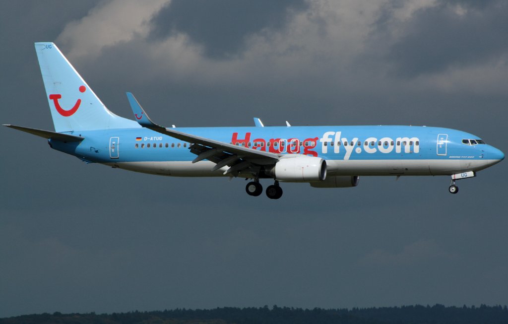 D-ATUG (Boeing 737-8K5) noch in Hapagfly-Farben landet am 06.09.2009 in Kln/Bonn.