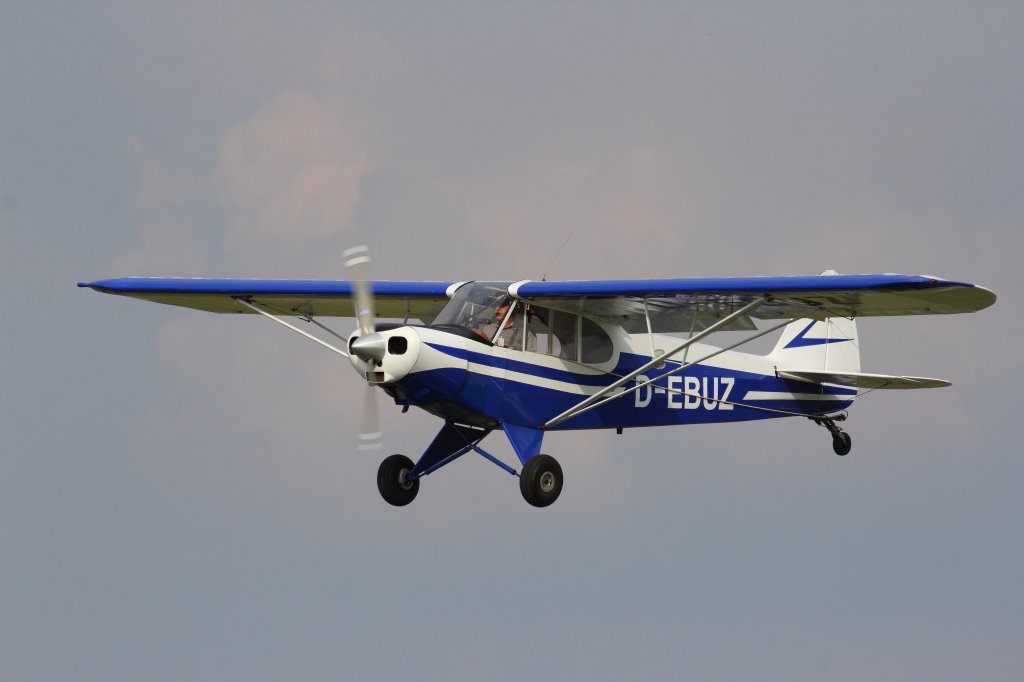 D-EBUZ Piper PA-18-150 ber Coburg am 05.07.2013.