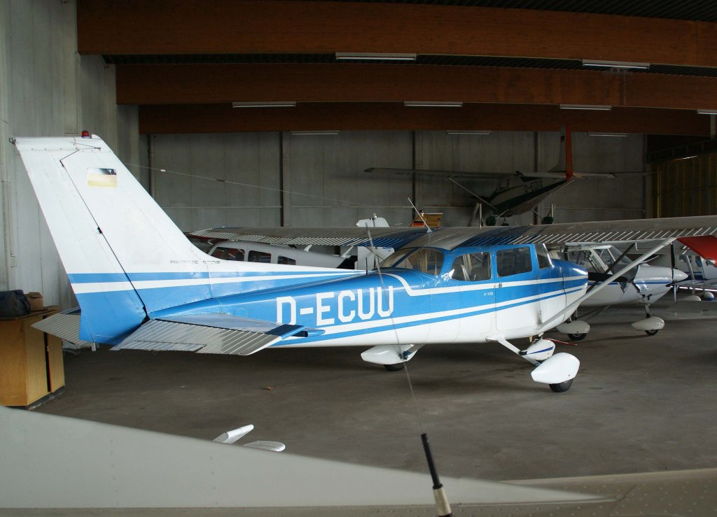 D-ECUU, Cessna F-172 M Skyhawk, 09.07.2011, EDLS, Stadtlohn-Vreden, Germany 


