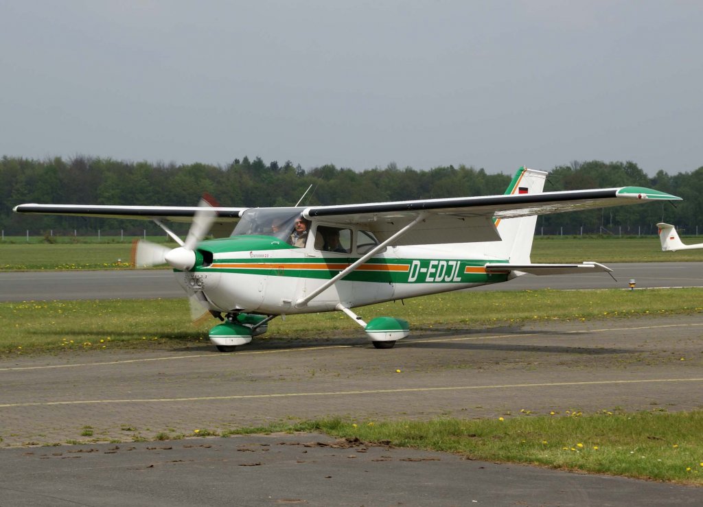 D-EDJL, Cessna F 172 P Skyhawk Centurion 2.0, 2009.04.19, EDLD, Dinslaken (Schwarze Heide), Germany