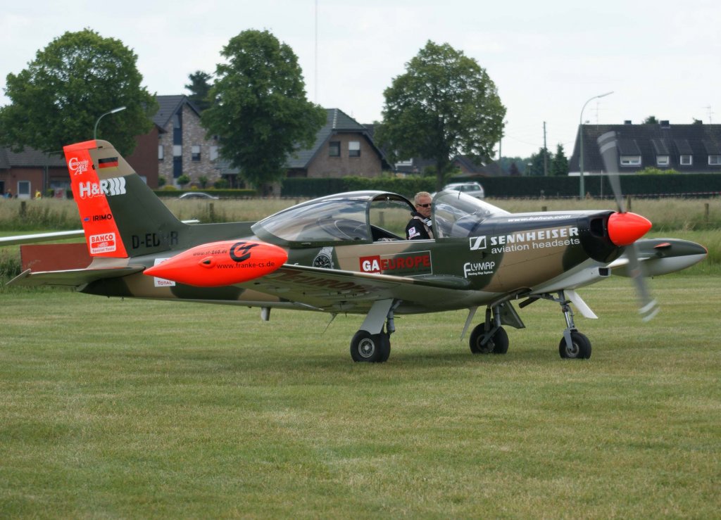 D-EDUR, SIAI-Marchetti SF-260, 2009.05.31, EDLG, Goch (Asperden), Germany