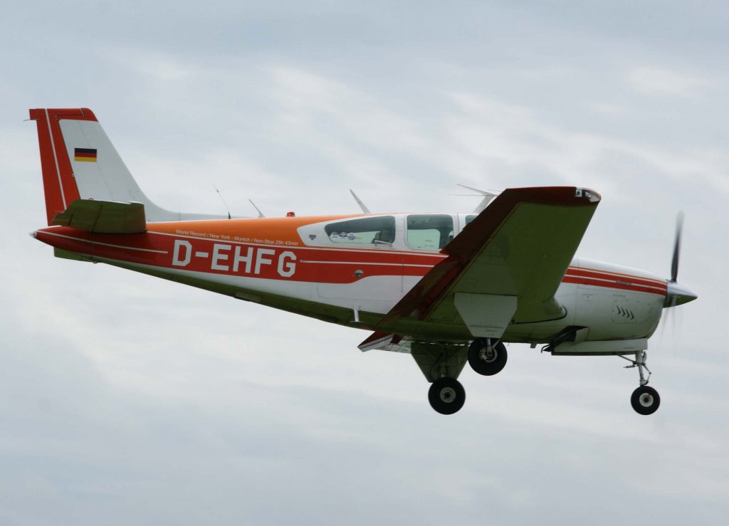 D-EHFG, Beechcraft F-33 A Bonanza, 2009.07.17, EDMT, Tannheim (Tannkosh 2009), Germany
