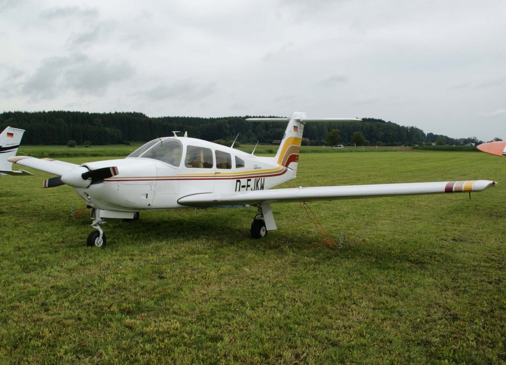 D-EJKW, Piper PA-28RT-201 Arrow IV, 2009.07.17, EDMT, Tannheim (Tannkosh 2009), Germany