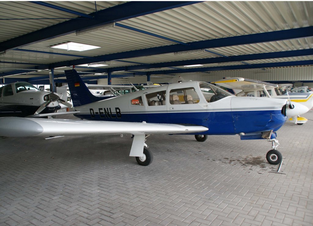 D-ENLB, Piper PA-28 R-200 Cherokee Arrow B, 09.07.2011, EDLS, Stadtlohn-Vreden, Germany 

