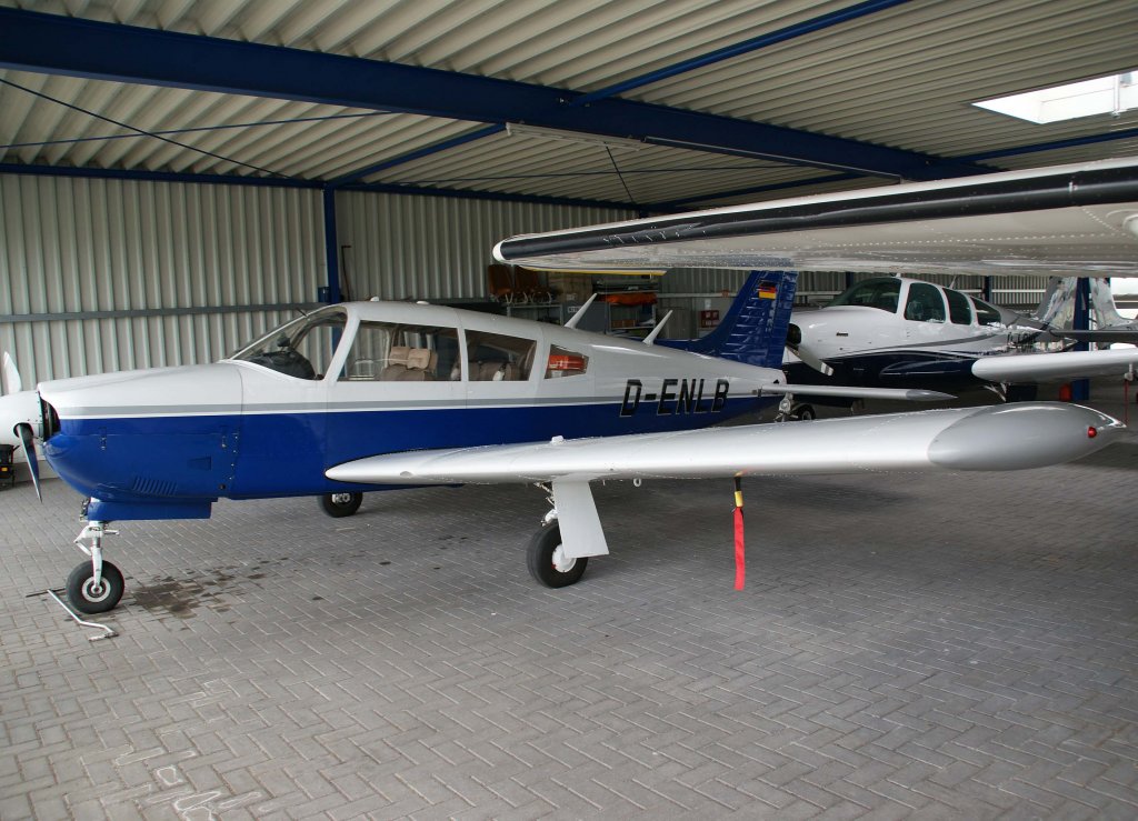 D-ENLB, Piper PA-28 R-200 Cherokee Arrow B, 09.07.2011, EDLS, Stadtlohn-Vreden, Germany 

