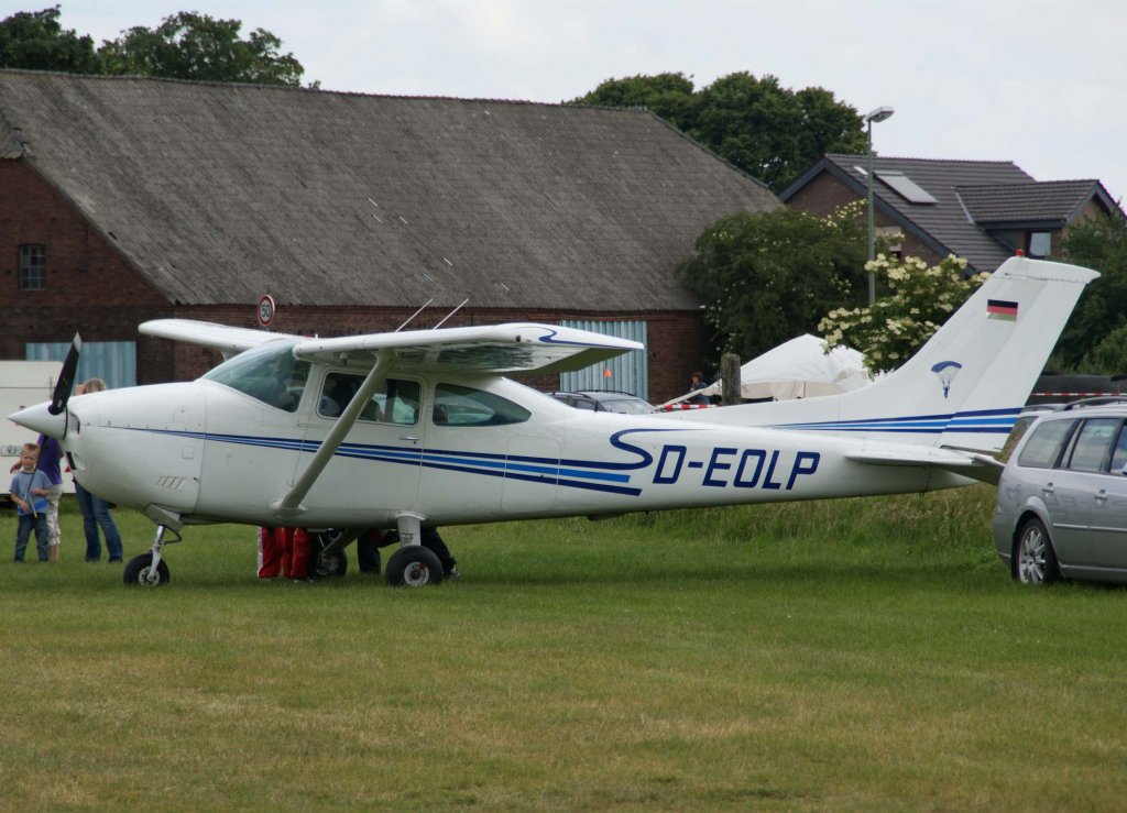 D-EOLP, Cessna F 182 Q Skylane, 2009.05.31, EDLG, Goch (Asperden), Germany