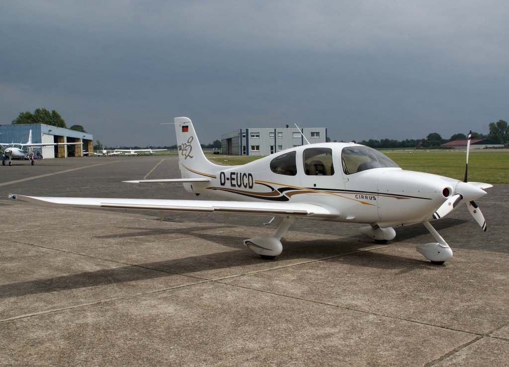 D-EUCD, Cirrus SR-22, 09.07.2011, EDLS, Stadtlohn-Vreden, Germany 

