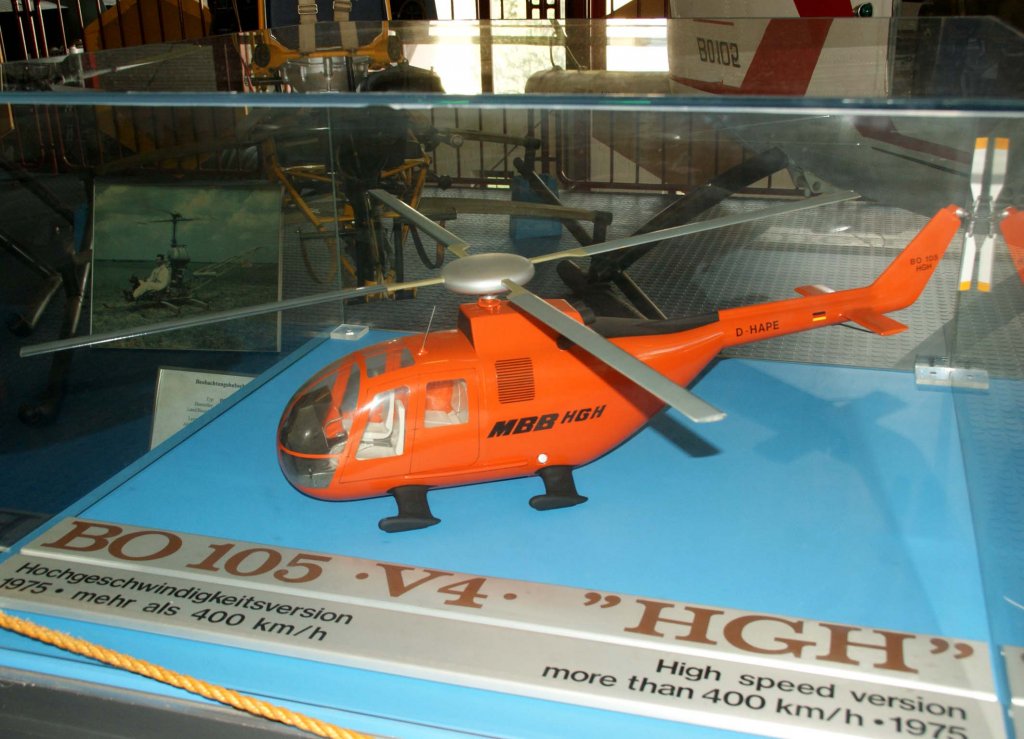 D-HAPE, Modell Bo-105 V-4  HGH , D~1975, 26.07.2009, Hubschraubermuseum Bckeburg, Germany 

