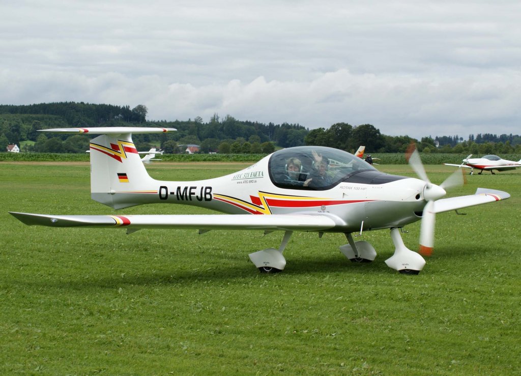 D-MFJB, Atec 321 Faeta, 2009.07.19, EDMT, Tannheim (Tannkosh 2009), Germany 