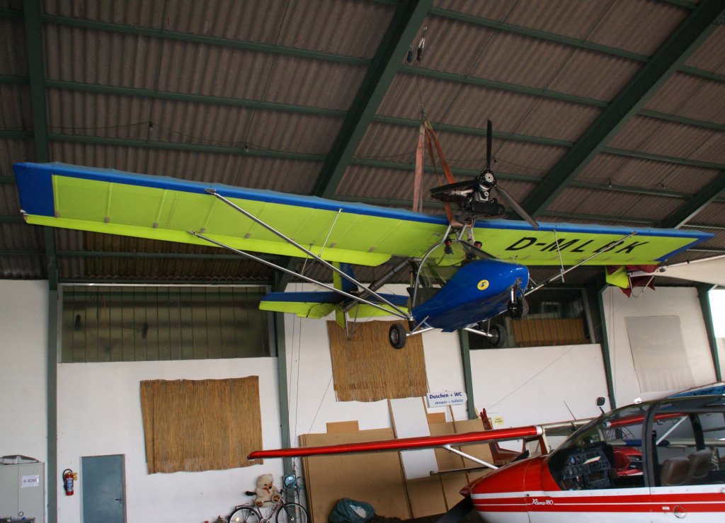 D-MLBK, Ikarus Comco C-22 Fox II, 2009.04.05, EDMT, Tannheim, Germany