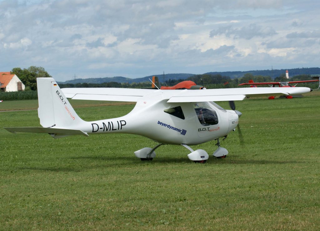 D-MLIP, BOT SC-07 Speed Cruiser, 2009.07.19, EDMT, Tannheim (Tannkosh 2009), Germany
