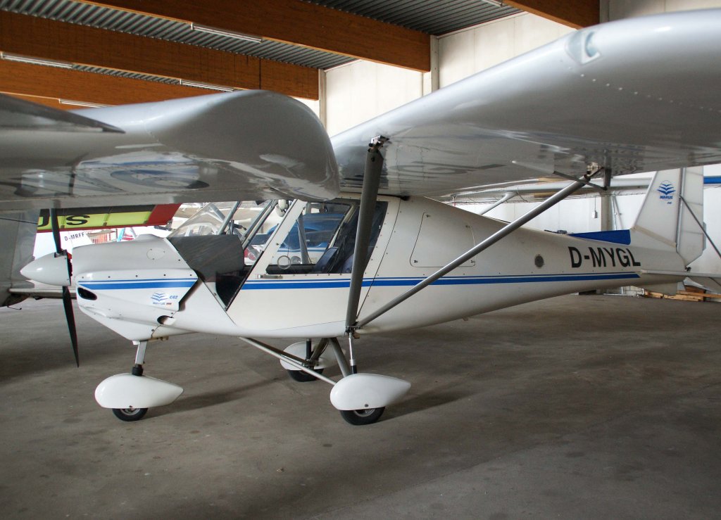 D-MYGL, Comco Ikarus C-42 Cyclone, 09.07.2011, EDLS, Stadtlohn-Vreden, Germany 

