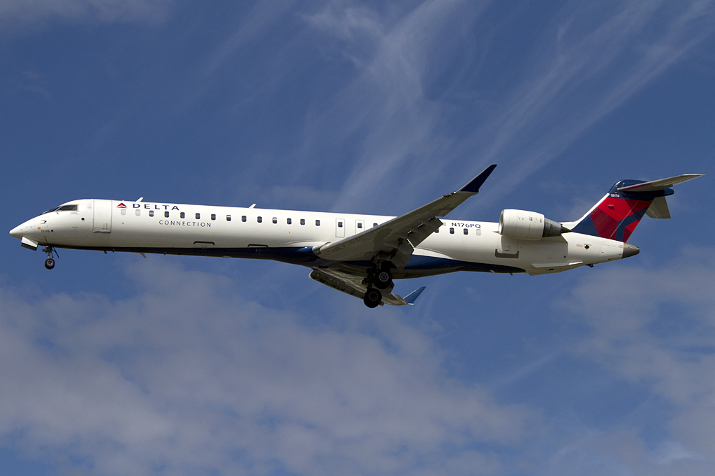 Delta - Connection, N176PQ, Bombardier, CRJ-900NG, 24.08.2011, YUL, Montreal, Canada 



